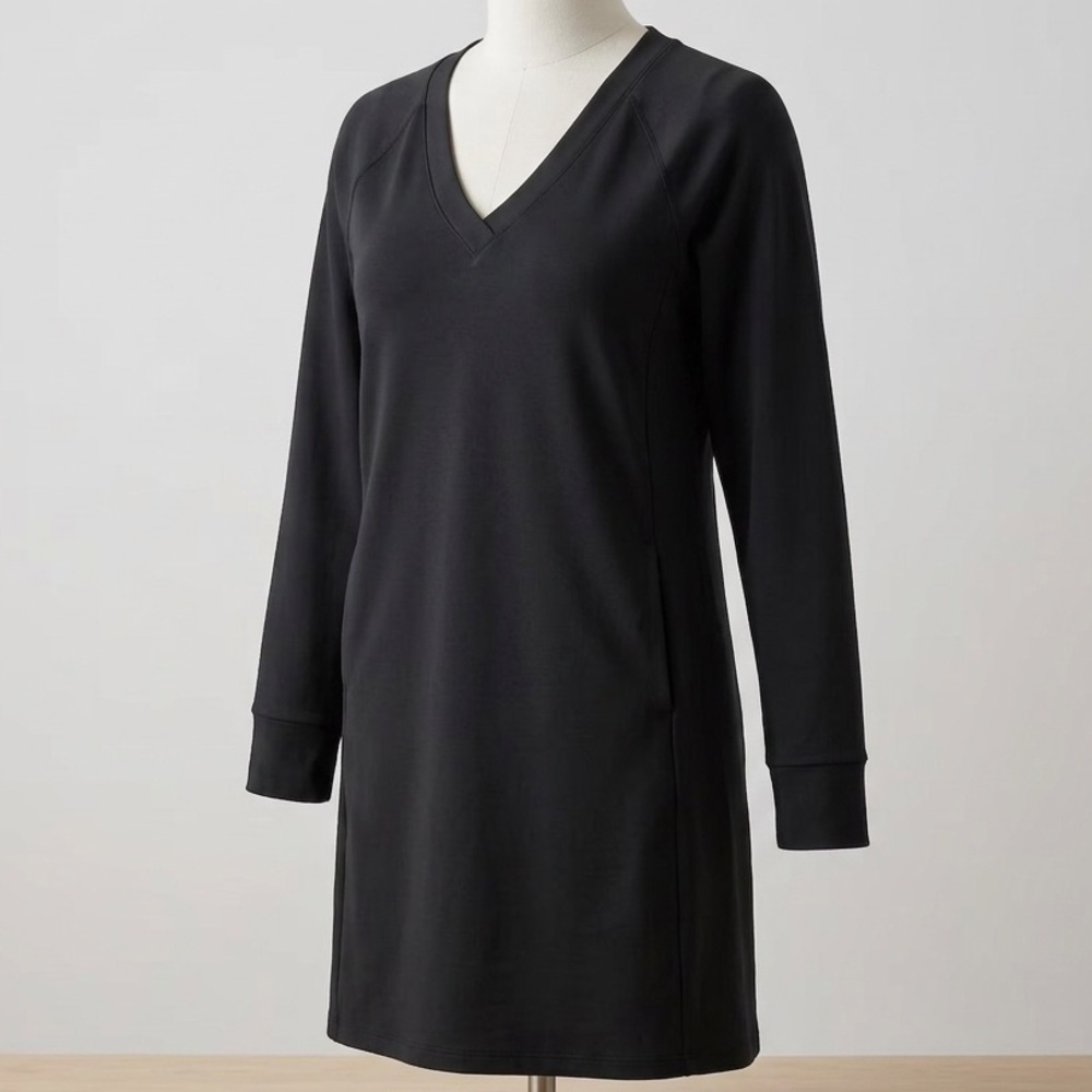 ATHLETA Seasoft Black Long-Sleeve Dress, size Extra Small.